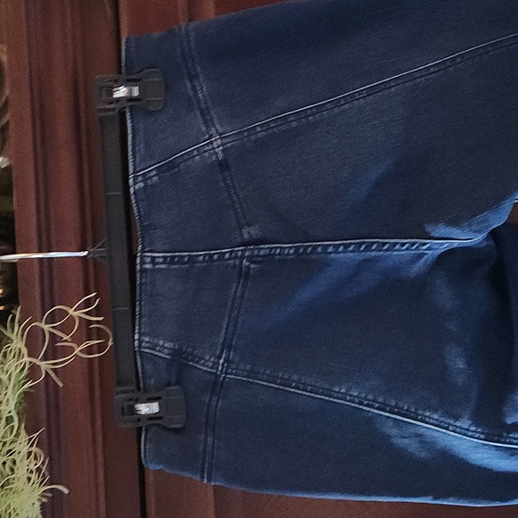 Free People, We The Free Flared Jeans. - Picture 5 of 6